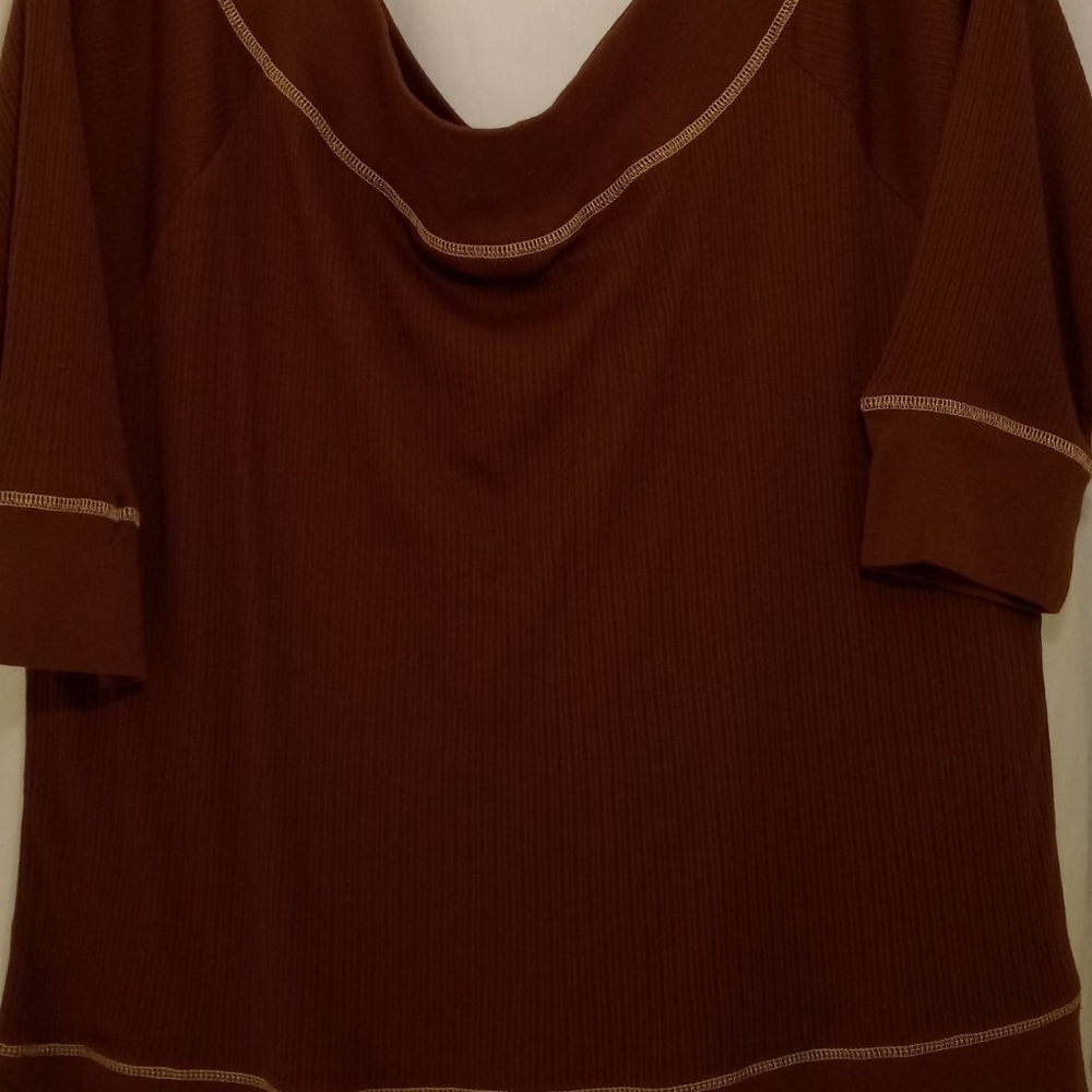 EXTRA TOUCH OFF SHOULDER TOP